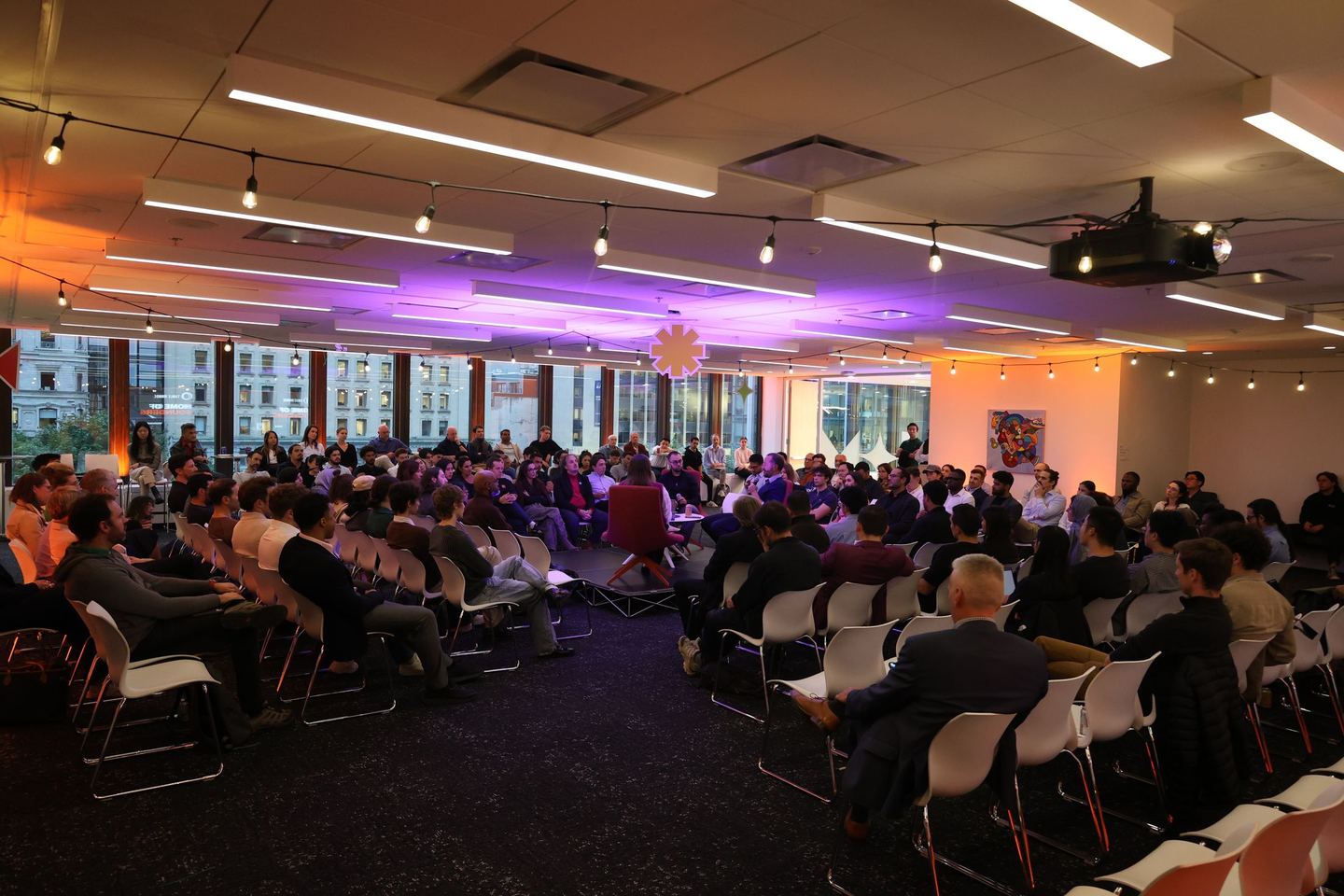 A packed Table Ronde talk